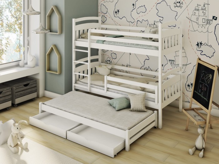 Weißes Kinder-Etagenbett mit ausziehbarem Gästebett und Schubladen vor Weltkarten-Tapete.