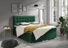 Grünes Boxspringbett mit gestepptem Kopfteil im modern eingerichteten Schlafzimmer.