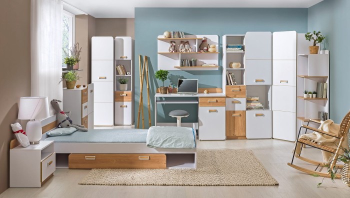 Modernes Jugendzimmer Komplett-Set in Weiß und Eiche mit Bett, Schreibtisch und viel Stauraum.