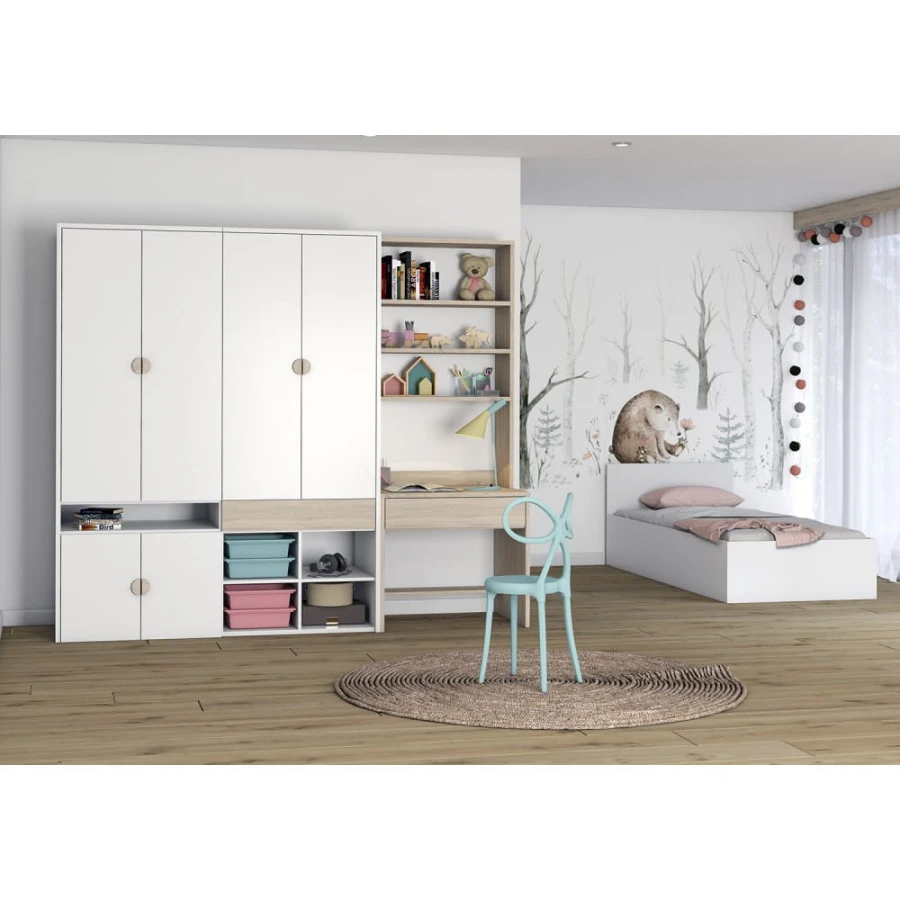 Komplettes Kinderzimmer Set mit Kleiderschrank, Schreibtisch und Bett in Weiß und Holz.