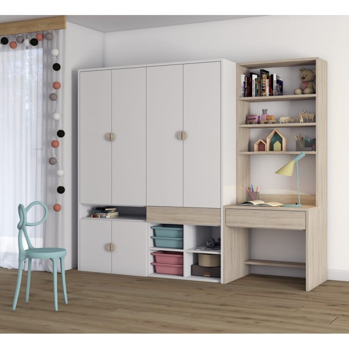 Große Schrankwand fürs Kinderzimmer mit integriertem Arbeitsplatz und viel Stauraum.