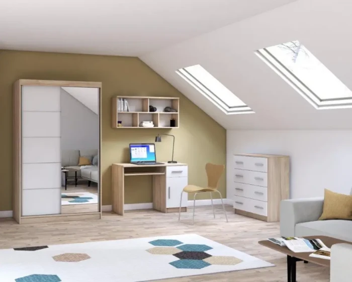 Modernes Jugendzimmer-Set in Eiche-Optik mit Schwebetürenschrank, Schreibtisch und Kommode.