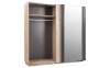 Geöffneter Kleiderschrank mit Kleiderstange und Ablagefach, Innenansicht Eiche.