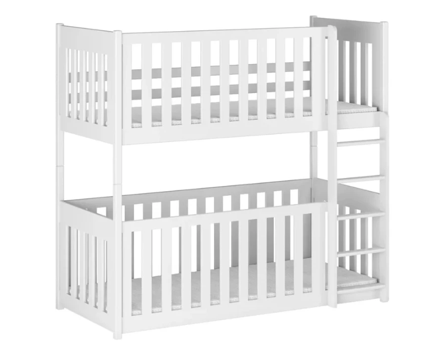 Weißes Etagenbett aus Holz für Kinder mit hoher Absturzsicherung und Leiter.