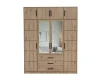 Großer Kleiderschrank in Eiche-Optik mit Spiegeln, Schubladen und Aufsatzschränken für das Schlafzimmer.