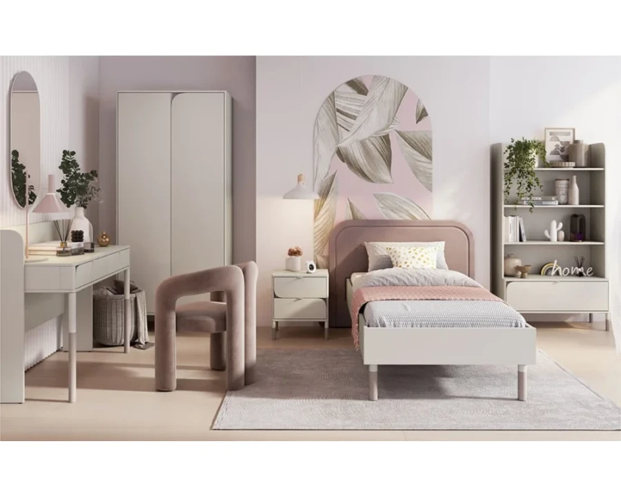 Modernes Jugendzimmer-Set in Beige und Mauve mit Bett, Schreibtisch und Kleiderschrank.