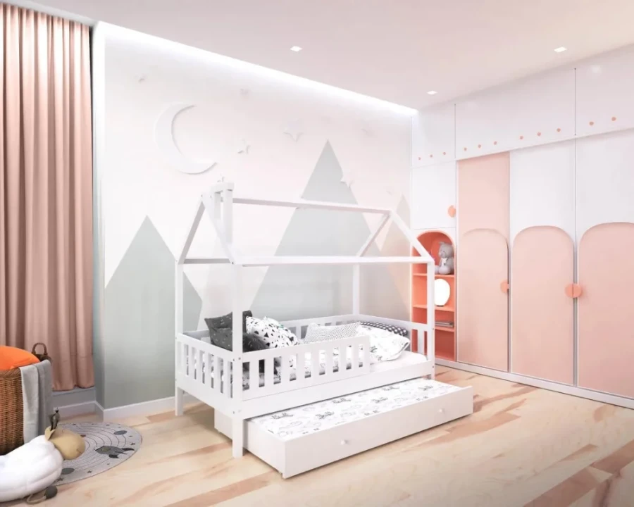 Gemütliches Kinderzimmer mit weißem Hausbett, Berg-Wanddeko und ausziehbarer Matratze für Gäste.