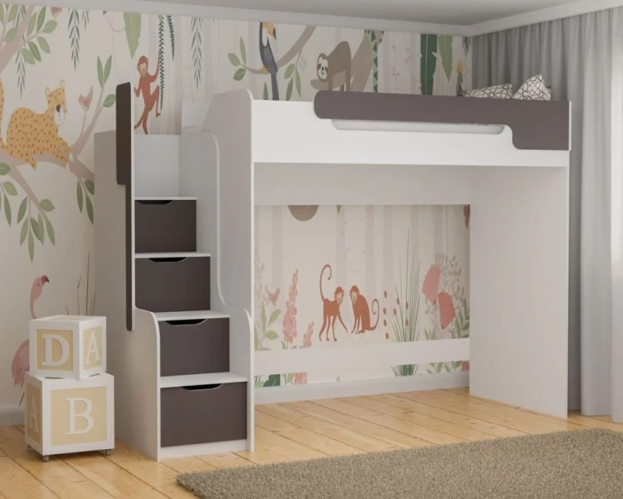 Weiß-graues Kinderhochbett mit praktischer Treppe und Schubladen in einem Dschungel-Themenzimmer.