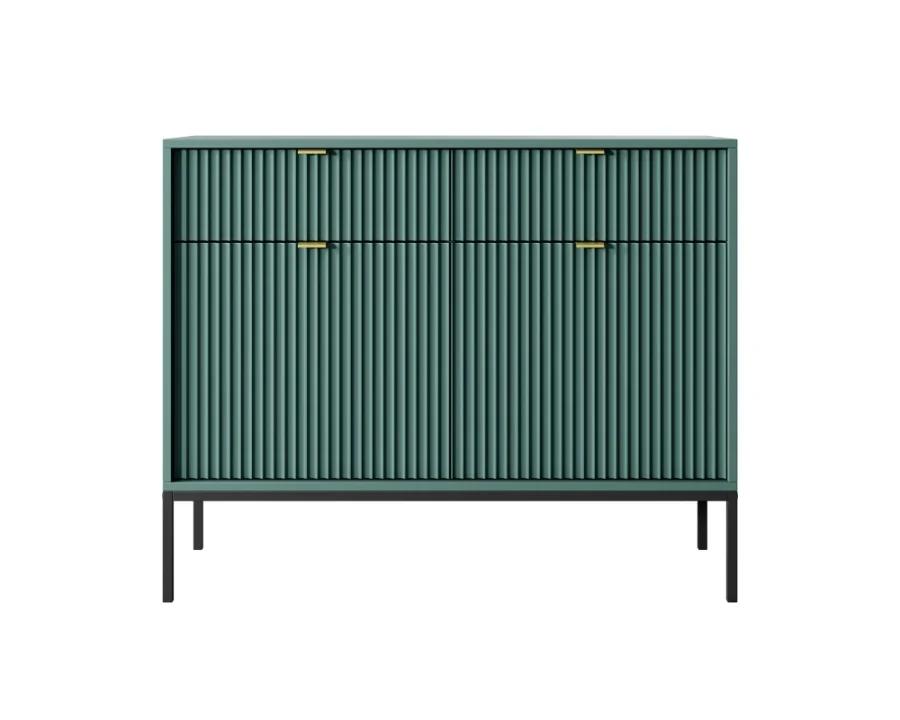 Modernes Sideboard in Grün, geriffelte Front, schwarze Metallbeine, Vorderansicht.