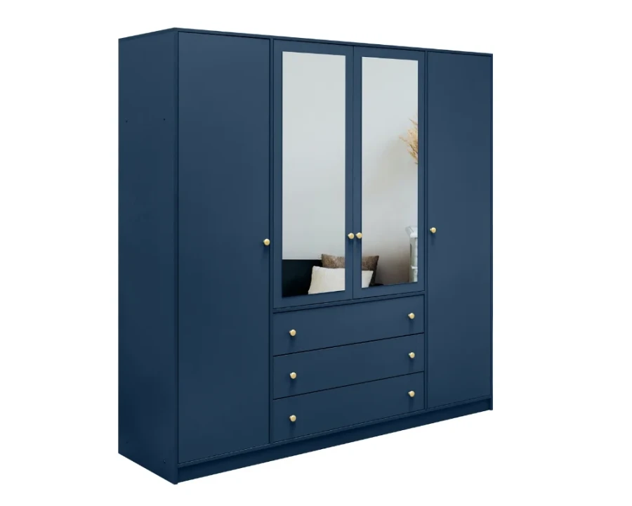 Dunkelblauer Kleiderschrank mit 4 Türen, 2 Spiegelfronten und 3 Schubladen. Griffe in Goldoptik.