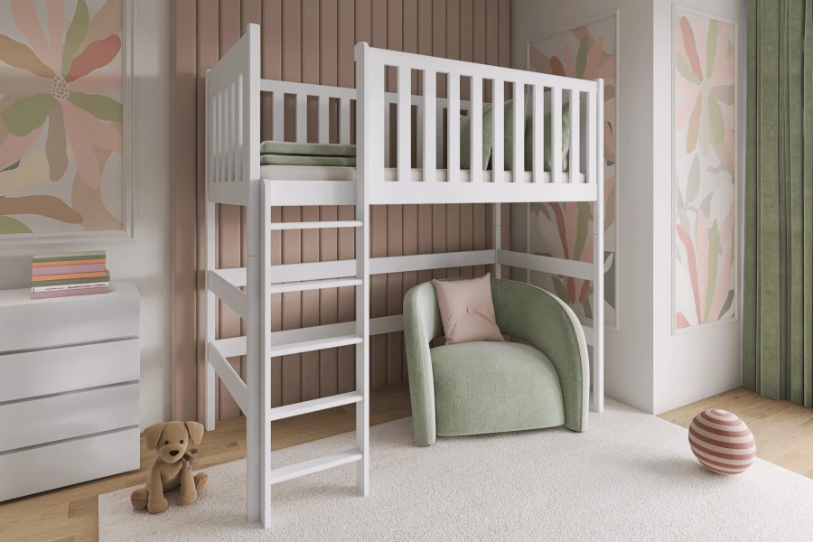Hell eingerichtetes Kinderzimmer mit weißem Hochbett und stilvoller Blumentapete im Hintergrund.