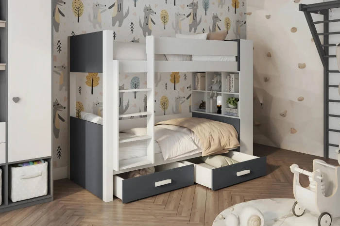 Modern stapelbed in wit en antraciet met geïntegreerde plank en twee bedladen.