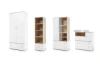 Set aus Kindermöbeln in Weiß und Eiche: Kleiderschrank, Regal und Wickelkommode für das Babyzimmer.