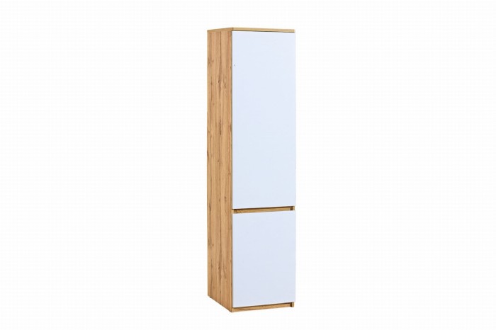 Moderner, schmaler Hochschrank in Eiche-Optik mit weißen Türfronten.
