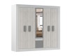 Viertüriger Kleiderschrank Heaven mit zentralem Spiegel und hellen Fronten in moderner Holzoptik.