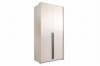 Moderner zweitüriger Kleiderschrank in Beige mit eleganten schwarzen Griffen.