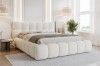 Modern LUVA gestoffeerd bed in wit met gezellig bubble-design in de slaapkamer.