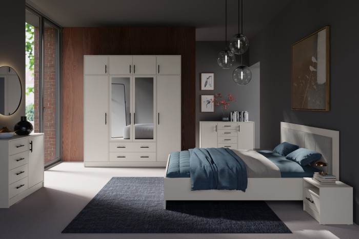 Modernes Schlafzimmer-Set in Kaschmir mit großem Kleiderschrank, Bett und Kommode.