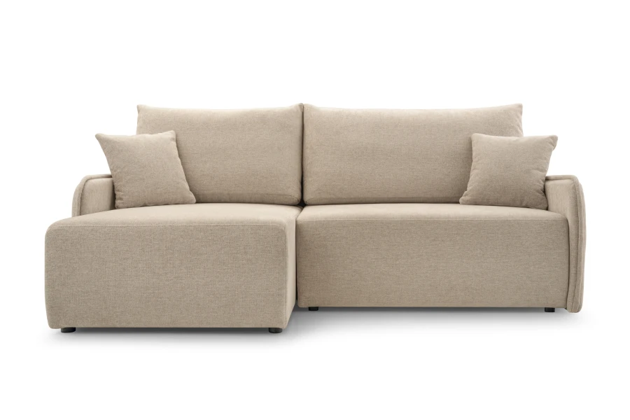 Stilvolles Ecksofa in Beige mit L-Form und passenden Rückenkissen
