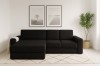 Elegantes schwarzes Ecksofa im minimalistischen Wohnzimmer.