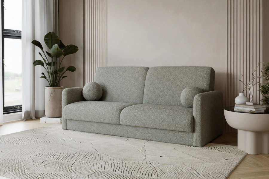 Elegantes graues 2-Sitzer Sofa mit runden Zierkissen in modernem Wohnzimmer.