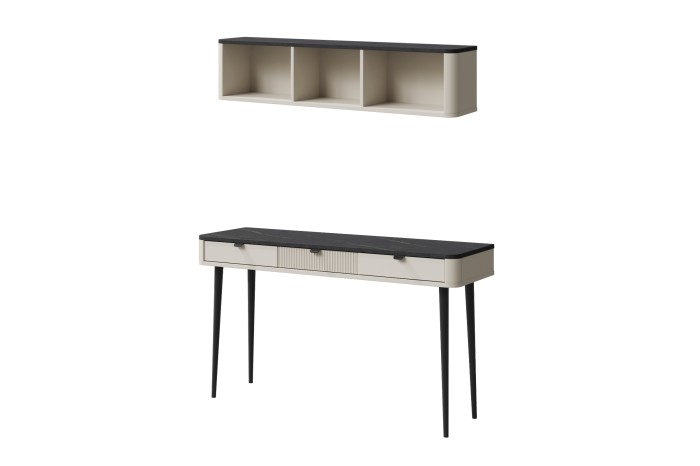 Beiger MILY Schreibtisch mit schwarzer Platte und passendes Wandregal für das Arbeitszimmer.