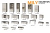 Mily Kollektion Übersicht: Elegante Möbel in Beige mit schwarzen Abdeckplatten und schwarzen Griffen.