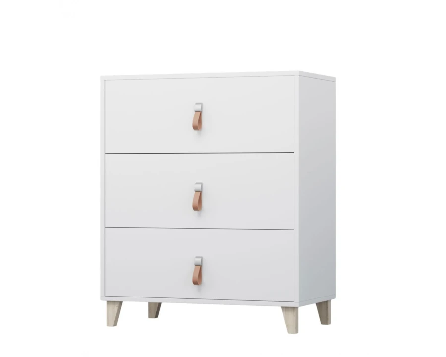 Weiße Kommode mit 3 Schubladen, Ledergriffen und Holzbeinen im skandinavischen Design.