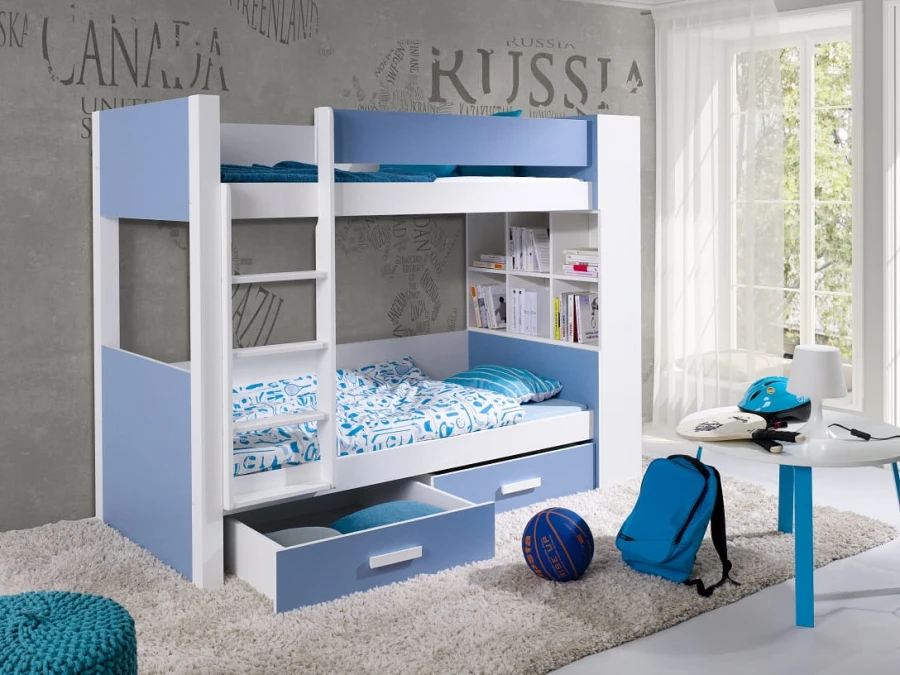 Modernes Etagenbett in Weiß und Blau mit integrierten Regalen und praktischen Schubladen.