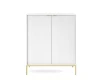 Weißer Design-Schrank mit vertikalen Rillen und eleganten Goldfüßen, Frontansicht.