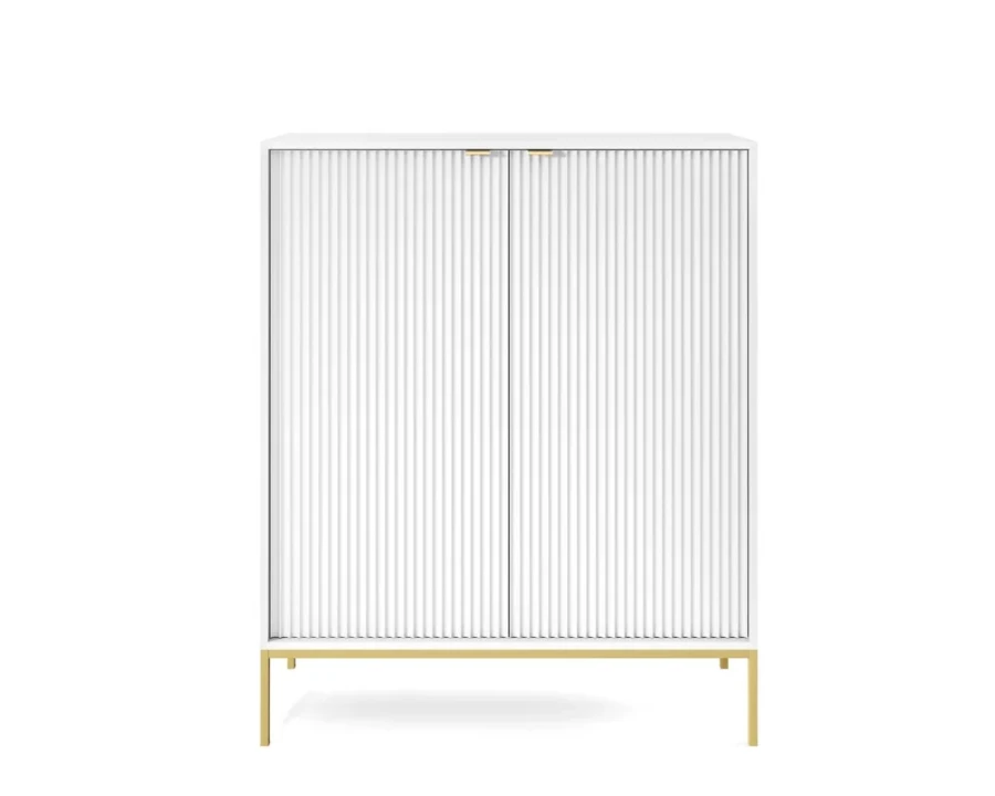 Weißer Design-Schrank mit vertikalen Rillen und eleganten Goldfüßen, Frontansicht.