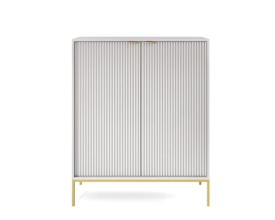 Moderner weißer Highboard-Schrank mit geriffelter Front und goldfarbenen Beinen.