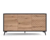 Breites Sideboard in Eiche-Optik mit drei Türen und Fischgrät-Muster