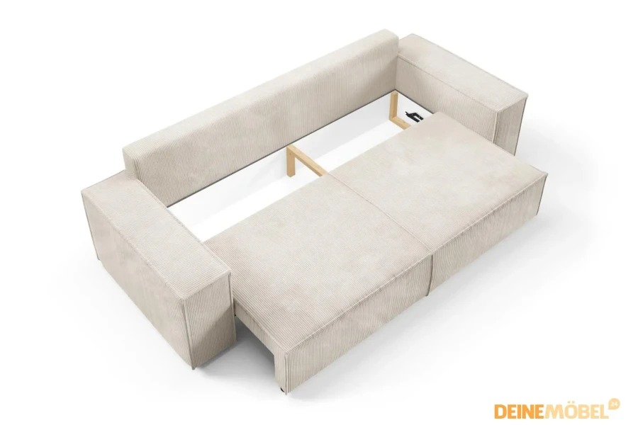 Beiges Cord-Sofa mit Bettfunktion und ausgezogenem Stauraum-Mechanismus.