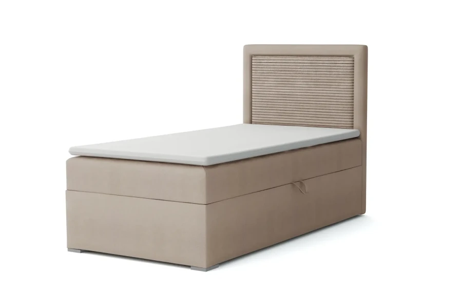 Elegantes Boxspringbett in Beige mit gepolstertem Kopfteil und Bettkasten auf weißem Hintergrund.