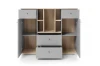 Geöffnetes graues Sideboard mit viel Stauraum, Einlegeböden und ausgezogenen Schubladen in Holzoptik.