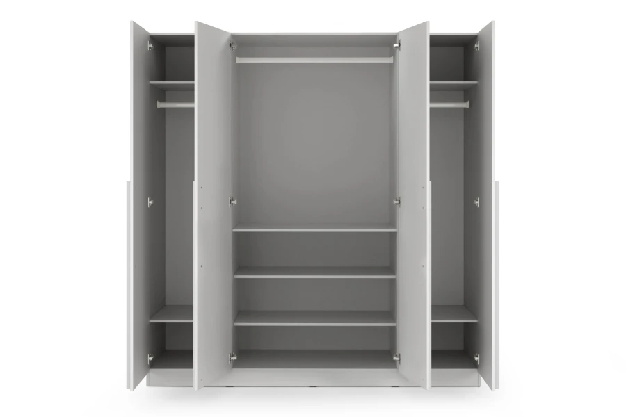 Offener weißer Kleiderschrank mit grauer Innenausstattung, Kleiderstangen und Regalfächern.
