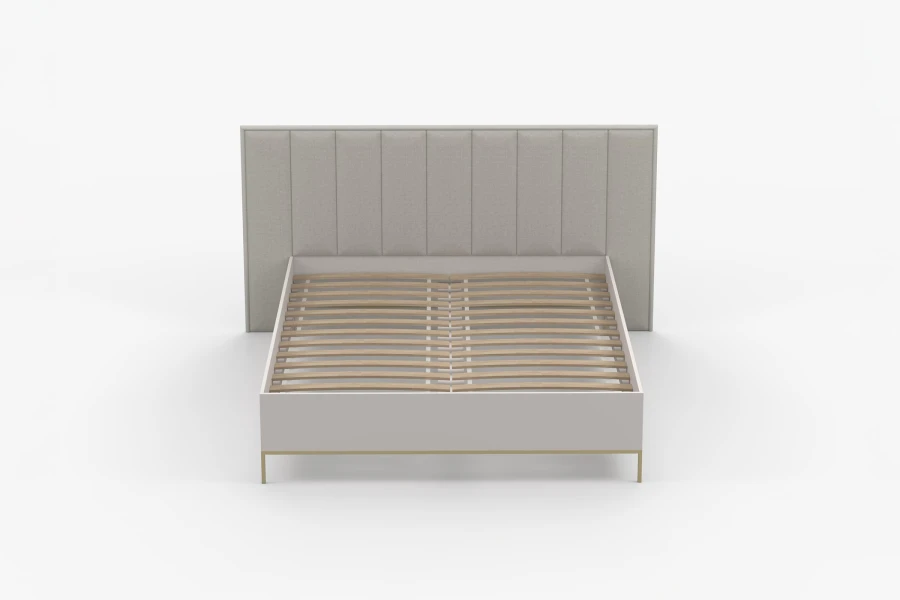 Vooraanzicht van een beige tweepersoonsbed met een stevige lattenbodem en een stijlvol design.