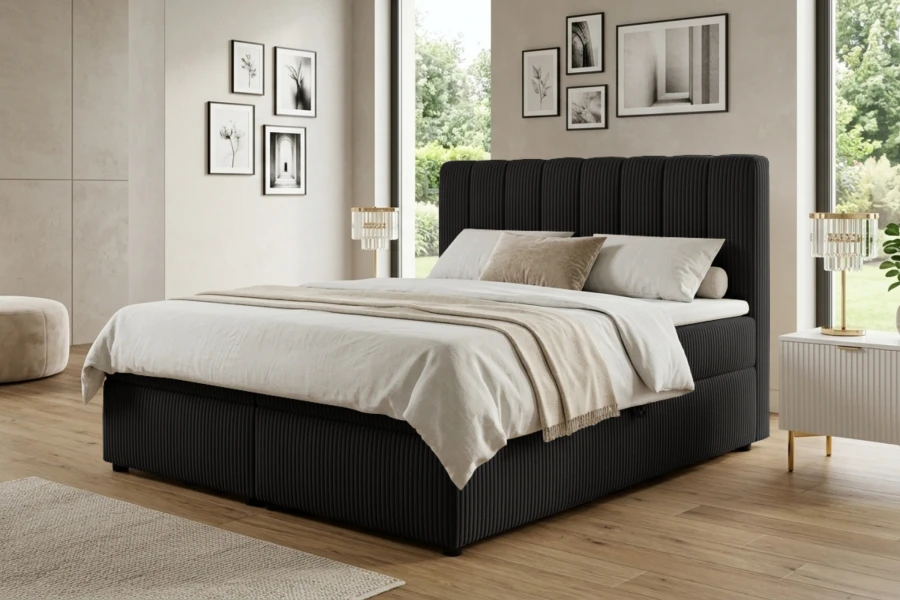 Modernes schwarzes Boxspringbett mit vertikal gestepptem Kopfteil im Schlafzimmer