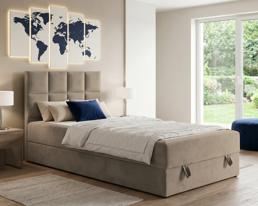 Beigefarbenes Boxspringbett mit Stauraum und modernem Kopfteil in hellem Raum.