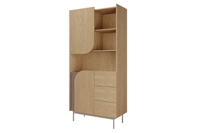 Modernes Highboard in Eichendekor mit offenen Regalfächern und Schubladen.
